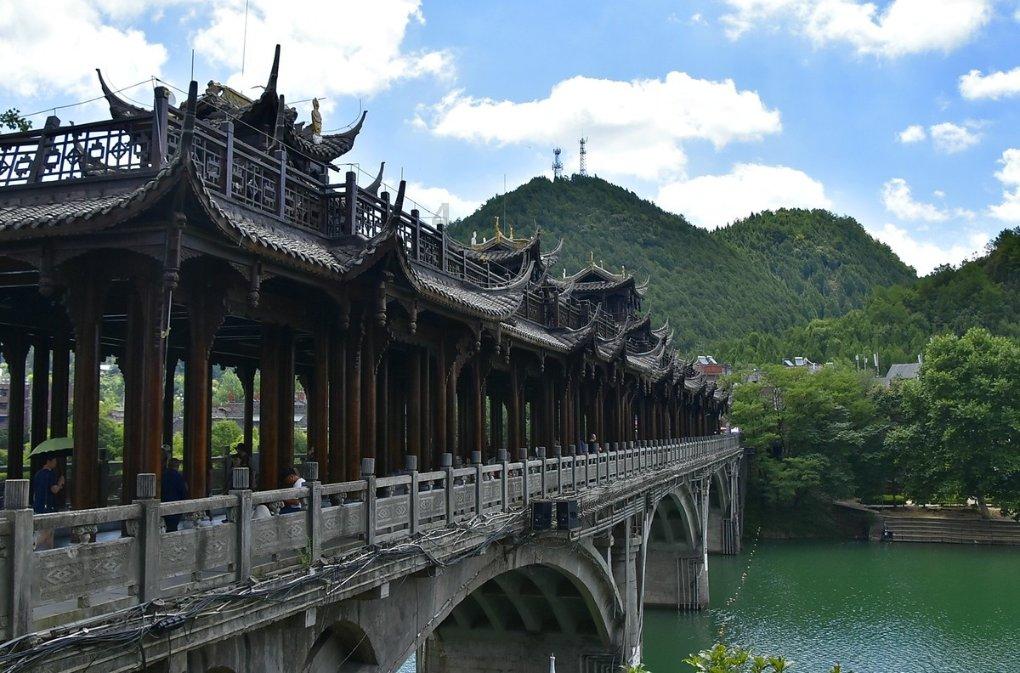 qq qq空间怎么发游戏画面