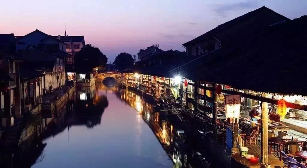 后续来了！施瓦辛格“走私”手表卖出近30万美元